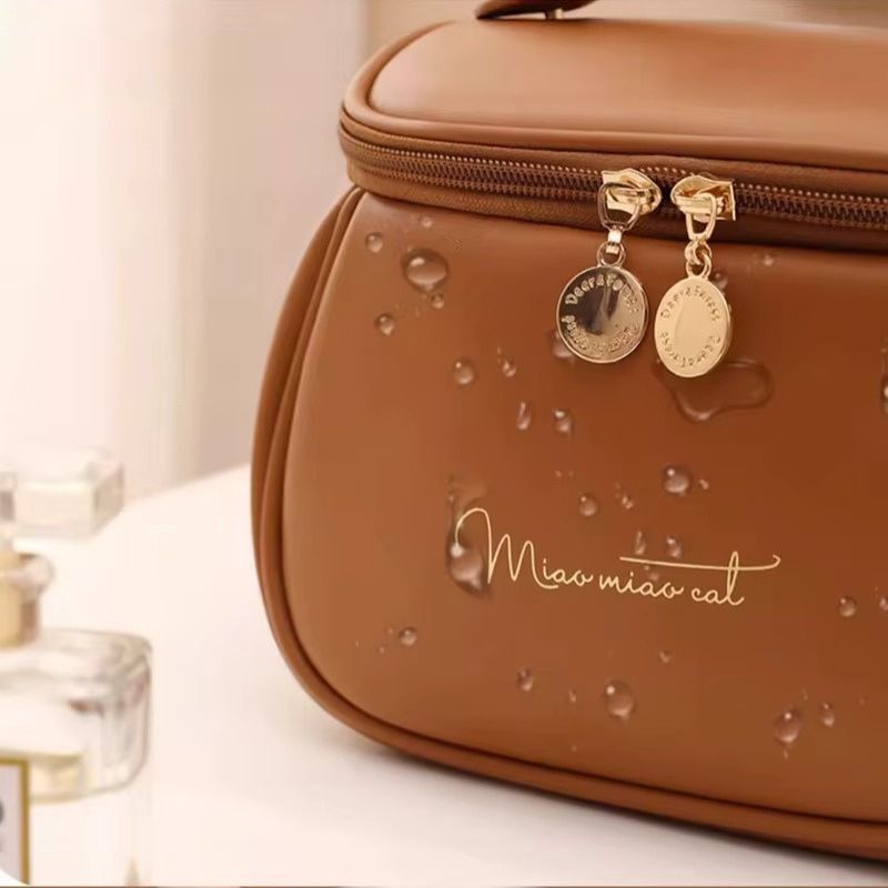 Trousse maquillage imperméable compacte - Gently