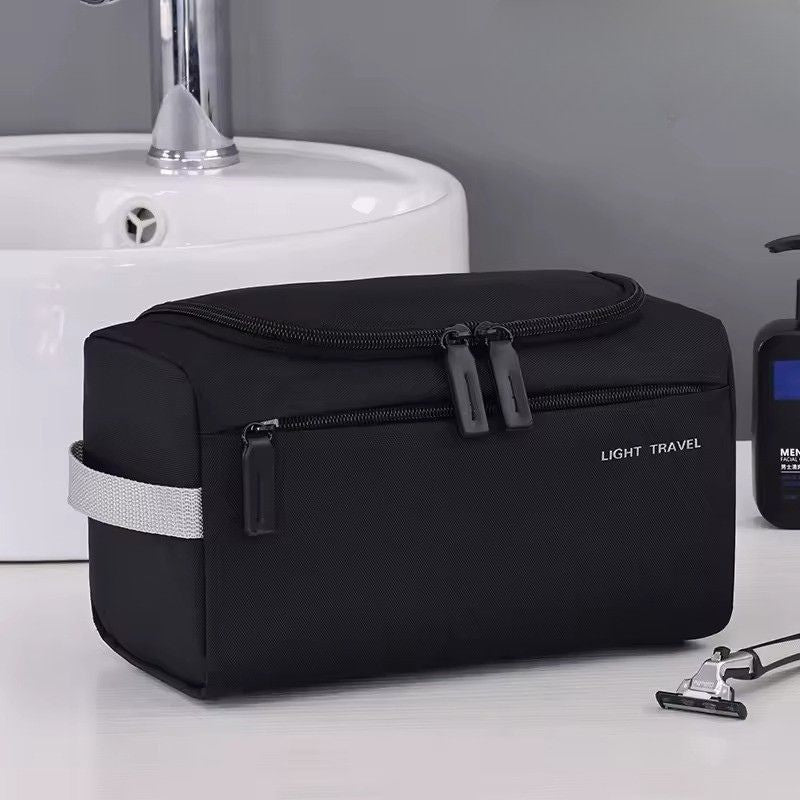 Trousse de toilette légère et imperméable voyage