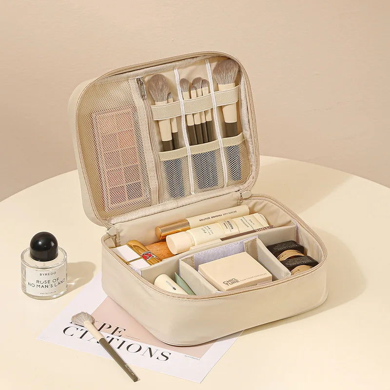 Trousse maquillage double compartiment - Lucie